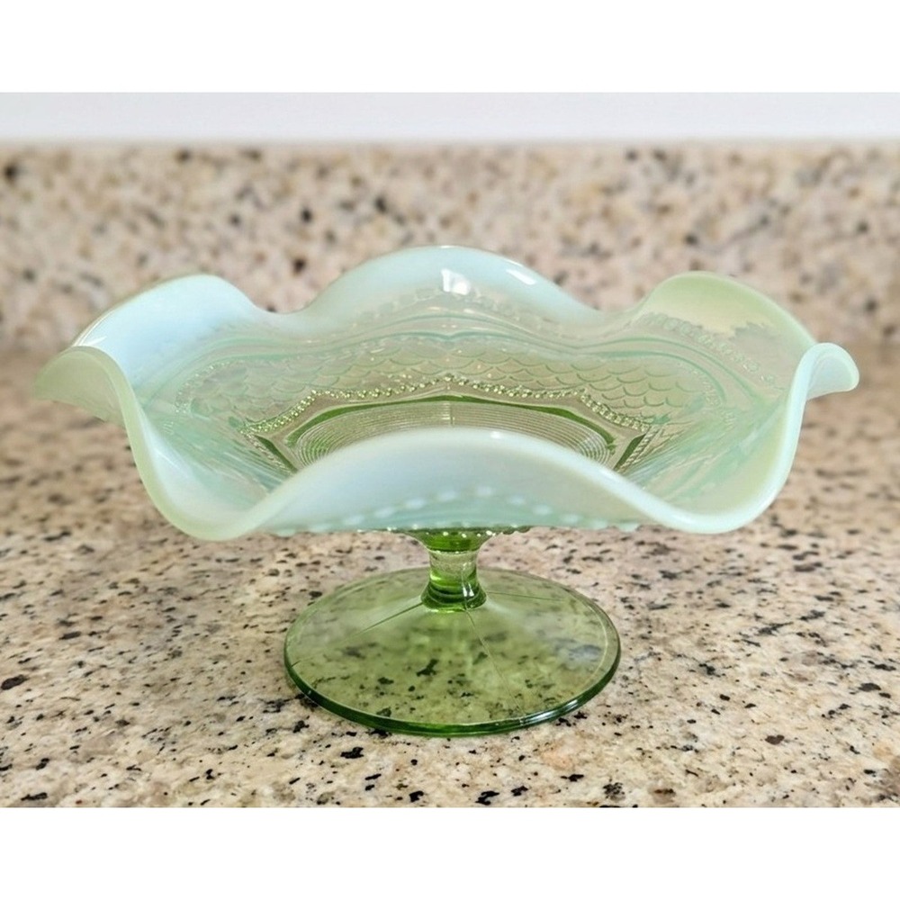 Jefferson Pearls and Scales Green Opalescent Footed Compote / Candy Dish